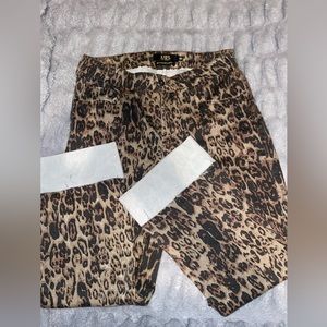 L&B leopard print jeans. Size 10 super cute